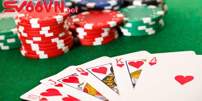Luật chơi poker vòng 1 kết thúc khi tiền trên bàn bằng nhau
